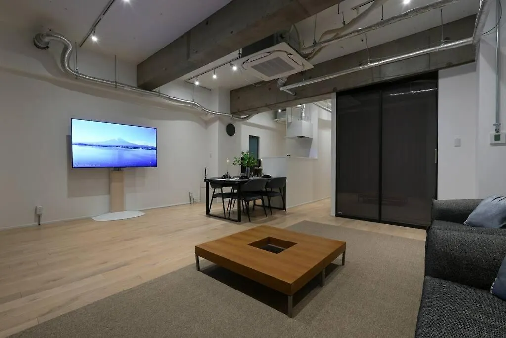 Scs Kaigan Two 201 Apartment Tokyo